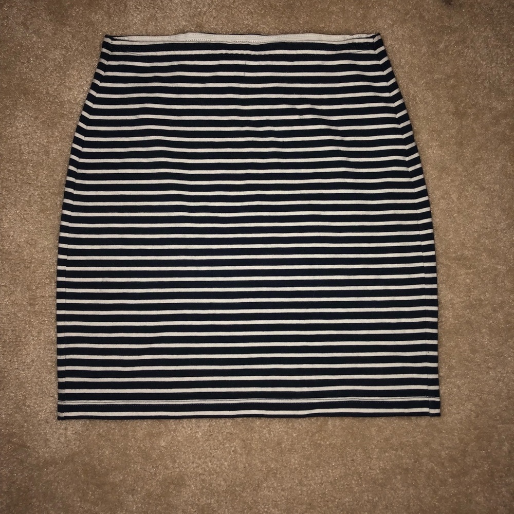 Stripped Bodycon Mini Skirt